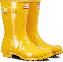 Hunter Women's Original Short Gloss Rain Boot 15 Hunter Women's Original Short Gloss Rain Boot -Aetrex Store hunter womens original short gloss yellow wfs1000rgl ryl 88729.1536966688