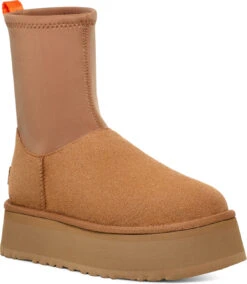 UGG Women's Classic Dipper 5 UGG Women's Classic Dipper -Aetrex Store ugg womens classic dipper chestnut 1144031 che 86279.1700838997