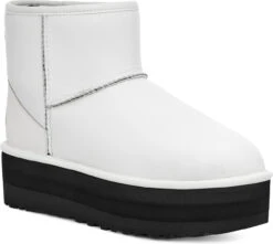 UGG Women's Classic Mini Platform 11 UGG Women's Classic Mini Platform -Aetrex Store ugg womens classic mini platform ultra matte white 1130611 umwh 96261.1700836420